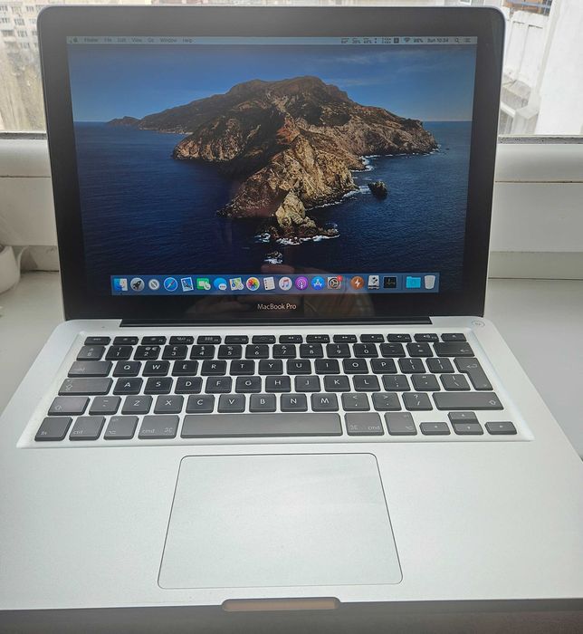 Macbook Pro 13 Core i5 Mac OS и Windows 11, добра батерия