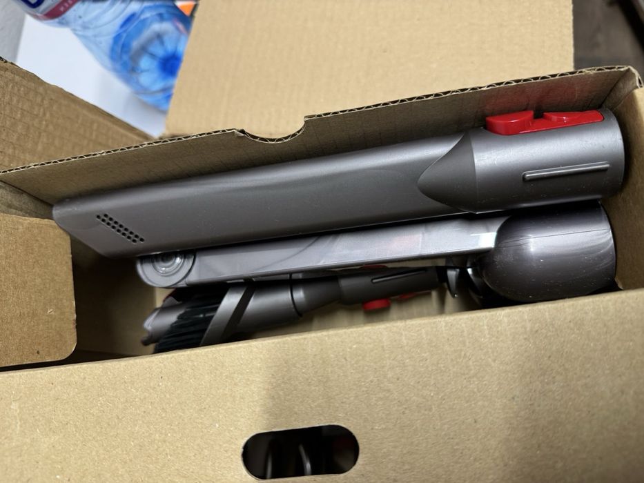 Dyson V10 Absolute