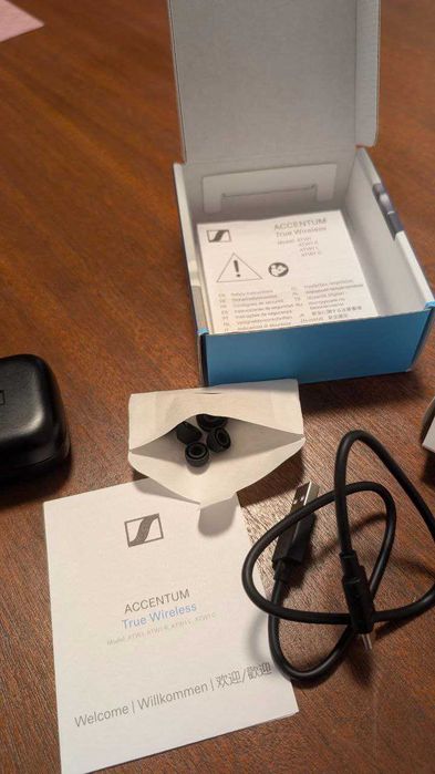 Sennheiser Accentum True Wireless слушалки