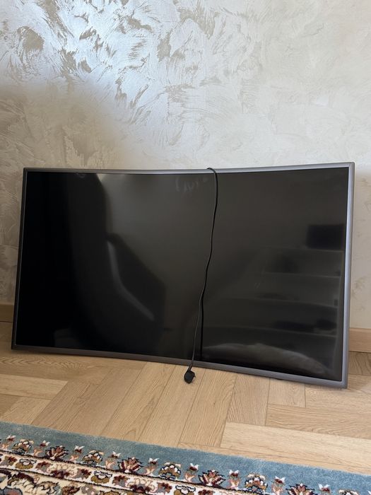 Телевизор samsung