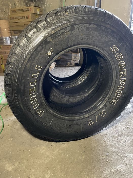 Автошины PIRELLI А/Т  б/у