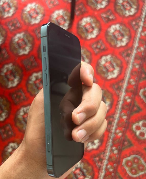 Srochni! Iphone 12pro 128 gb