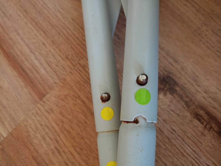 Shnuggle вана със стойка