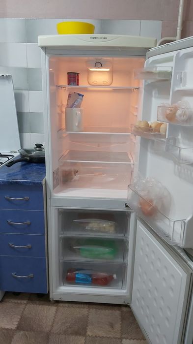 Продается холодильник