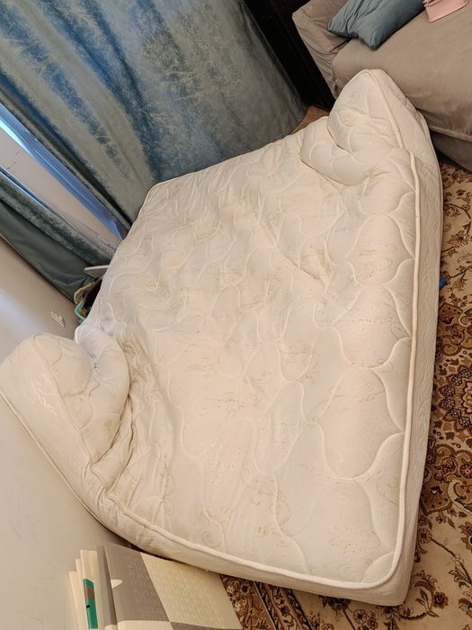 Матрас 180х200 бу