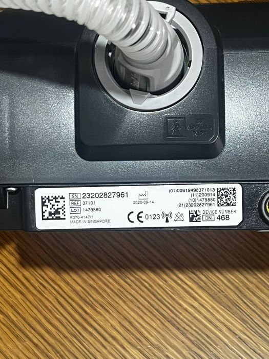 Aparat de respirat pentru  apnee