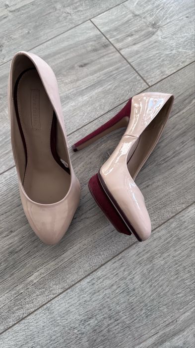 Новые туфли Zara
