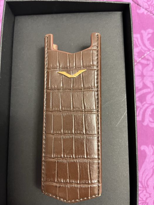 Продам телефон Vertu