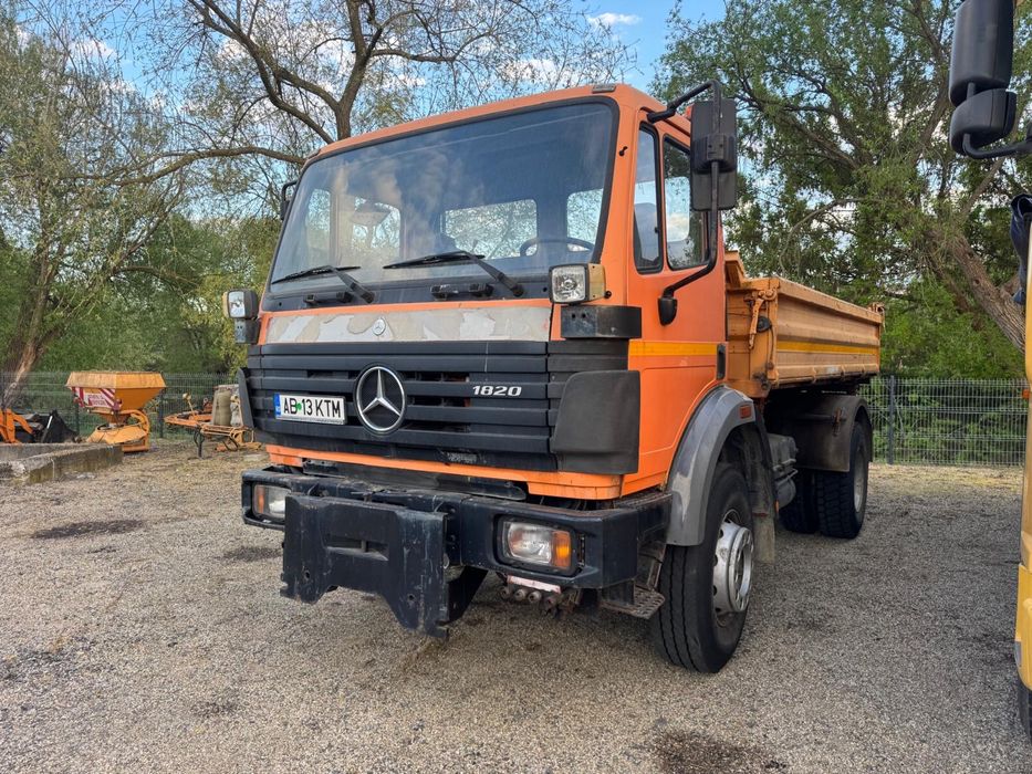 Vand Mercedes Benz 4x4