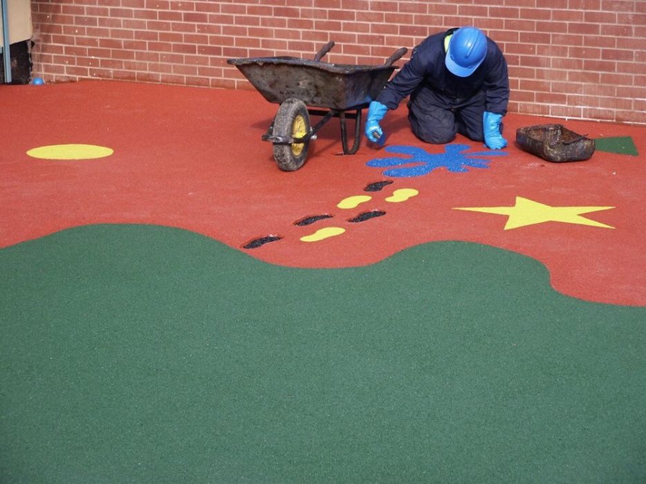 Полиуретановый (клей) для резиновой крошки. FORTRESS цена 1 кг 4 у.е