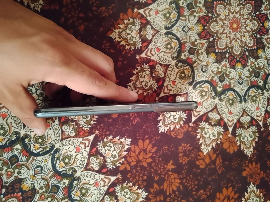 Samsung galaxiy s21 5j