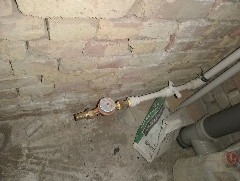 Ассаламу алайкум! Урганч шахрида 2 хонали квартиралар сотилади.