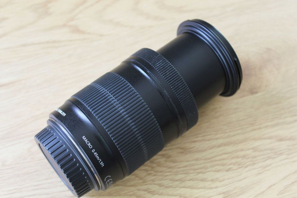Obiectiv Canon 18-135mm
