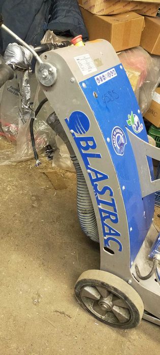Vand masina slefuit beton Blastrac BG250, an 2024