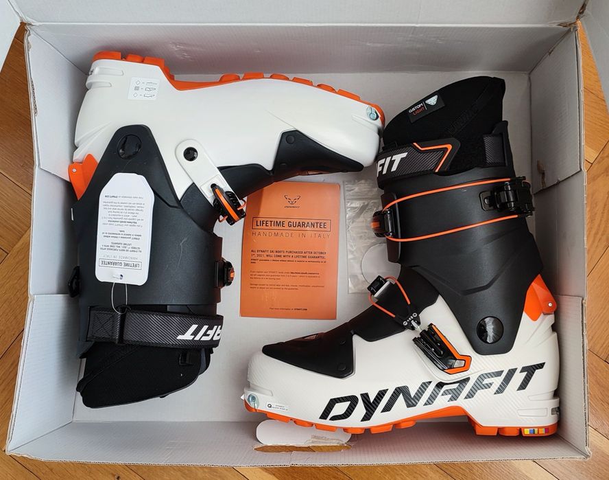 Clăpari NOI de tura Dynafit Speed 28.0