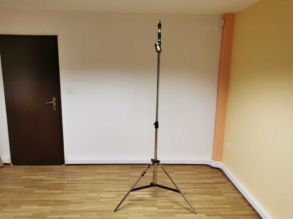 Multiblitz / Manfrotto 420 CSU Combi Boom Stand статив с напречно рамо (жираф)