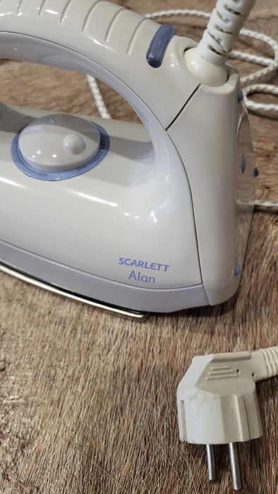 Утюг Scarlett как новый