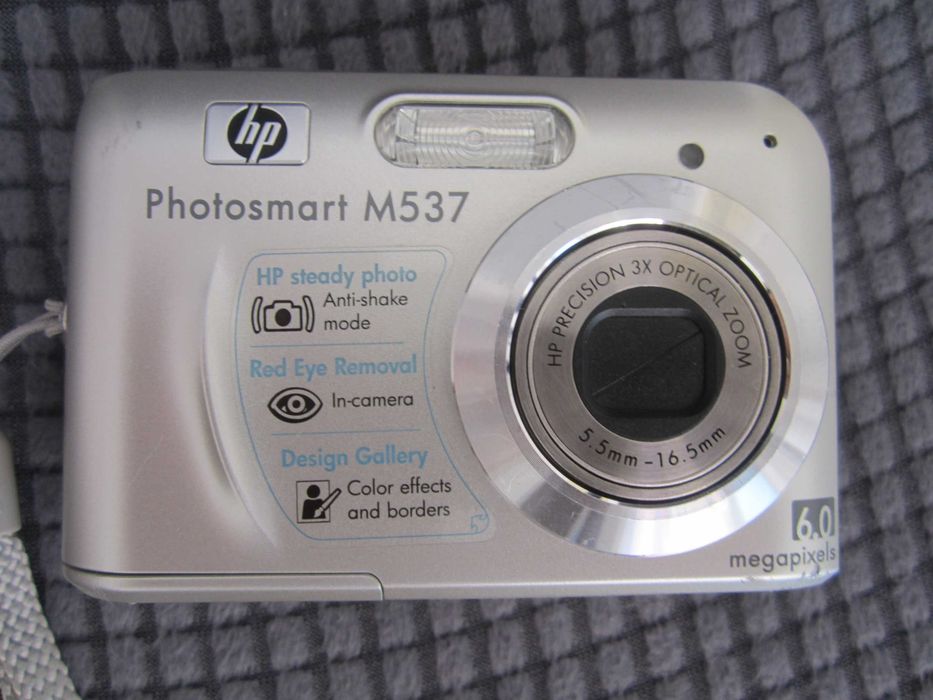 Фотоапарат HP Photosmart M537