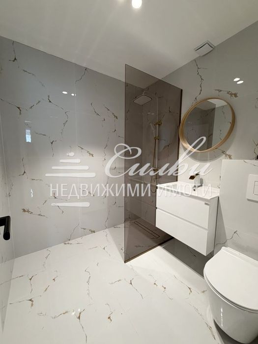 Многостаен ТУХЛЕН апартамент – кв. Център!