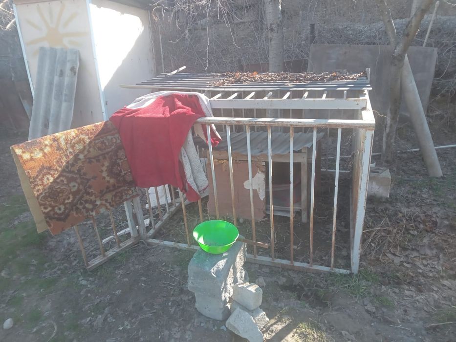 Продам вольер, литой, самовывоз, входит в Газель