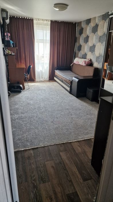 Продаётся 2-комн квартира