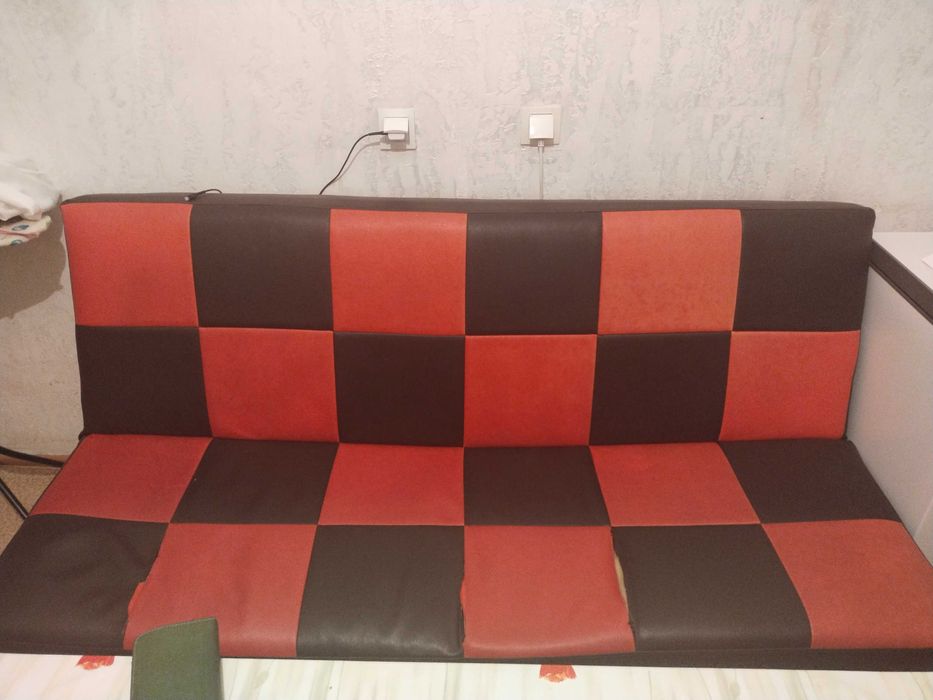 Продам Диван раскладной