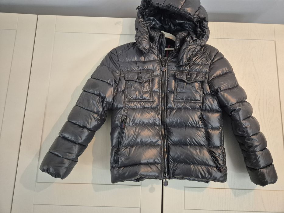 Яке гъши пух Moncler