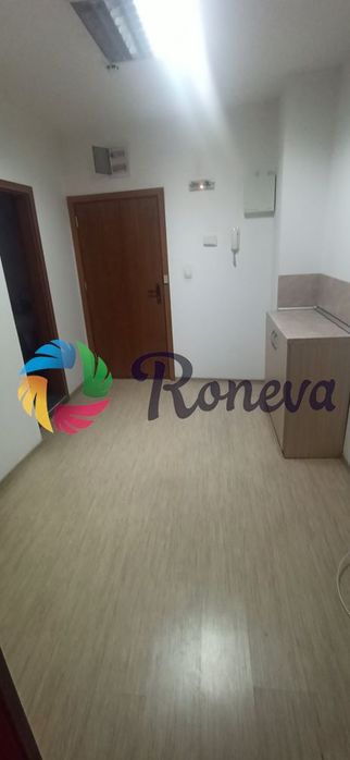 Дава се под наем Офис в Варна, Център - 102 кв.м за 660.96 € - Снимка #4