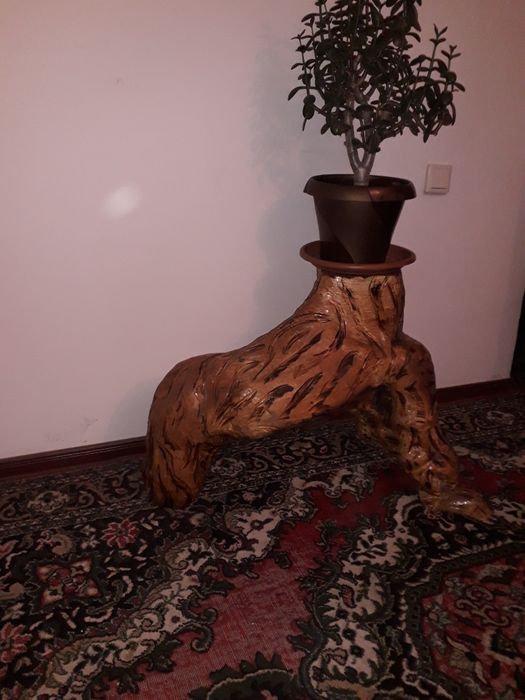 Продам подставку для цветка