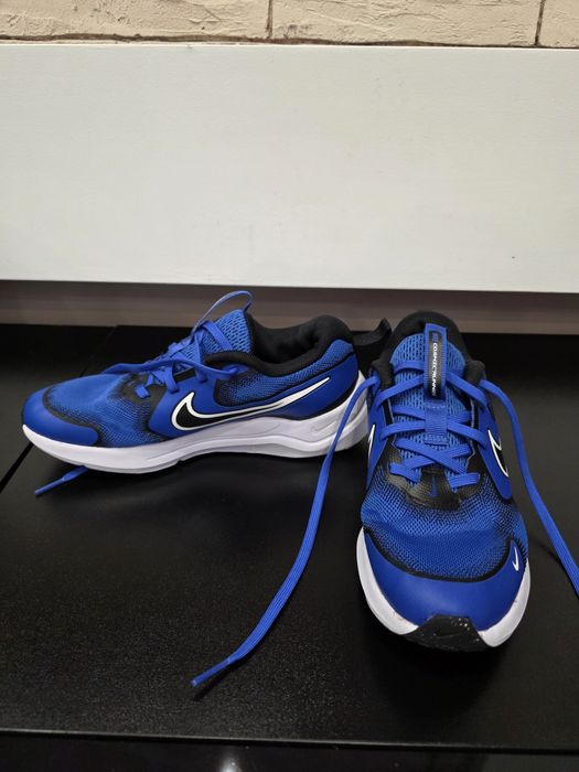 Оригинални маратонки Найк/Nike Cosmicrunner