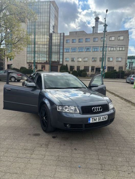Vând audi a4 b6 automat