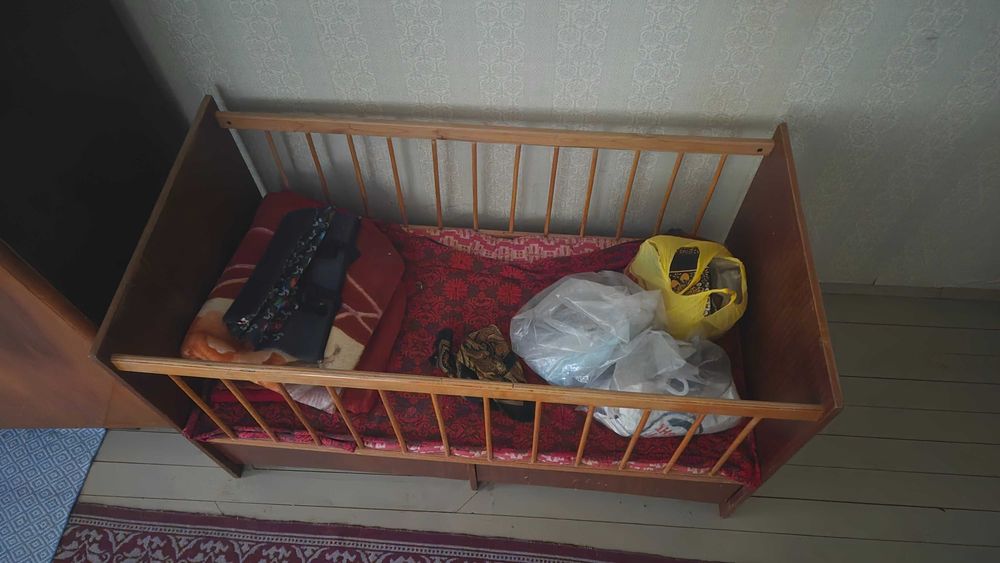 Детско дървено легло / кошара