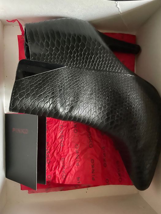 дамски боти Pinko..