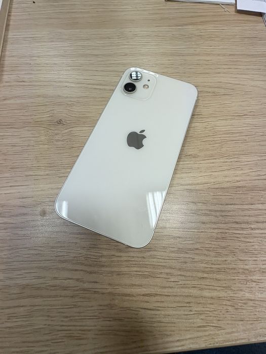 Iphone 12 (64GB)