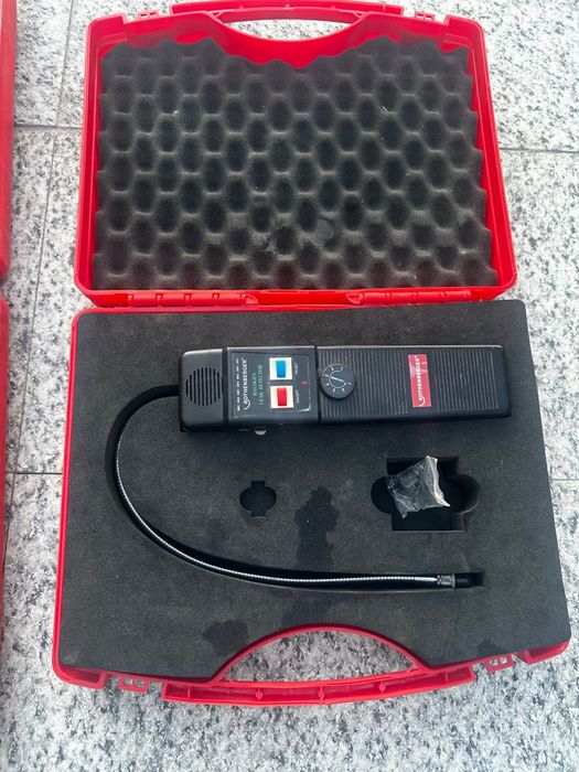 Manifold digital ROCOOL 600 Rothenberger  -1 - 60 bar, 4 x 1/4" SAE, Red Box, Dataviewer + valiza transport