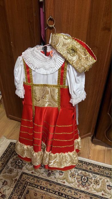Танцевальный русский костюм