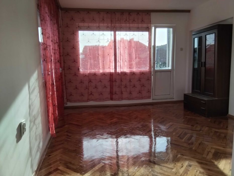 Дава се под наем Многостаен апартамент в Варна, Виница - 130 кв.м за 612 € - Снимка #14