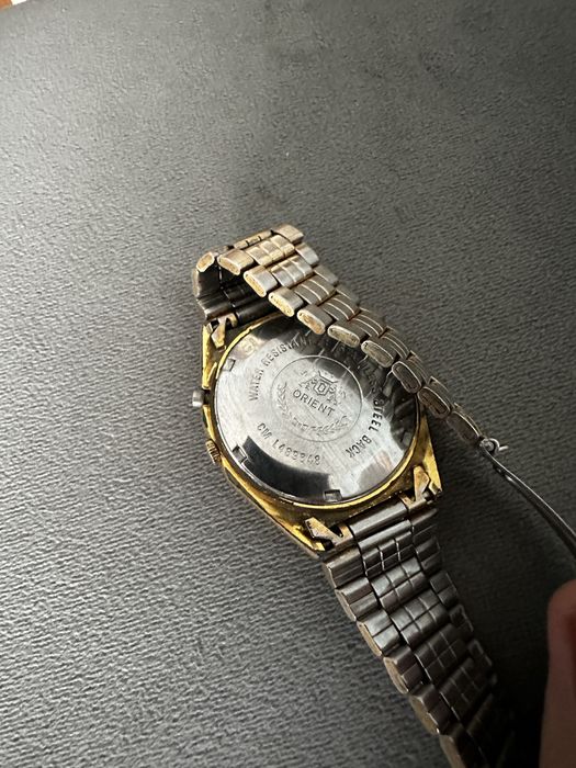Часовник ORIENT