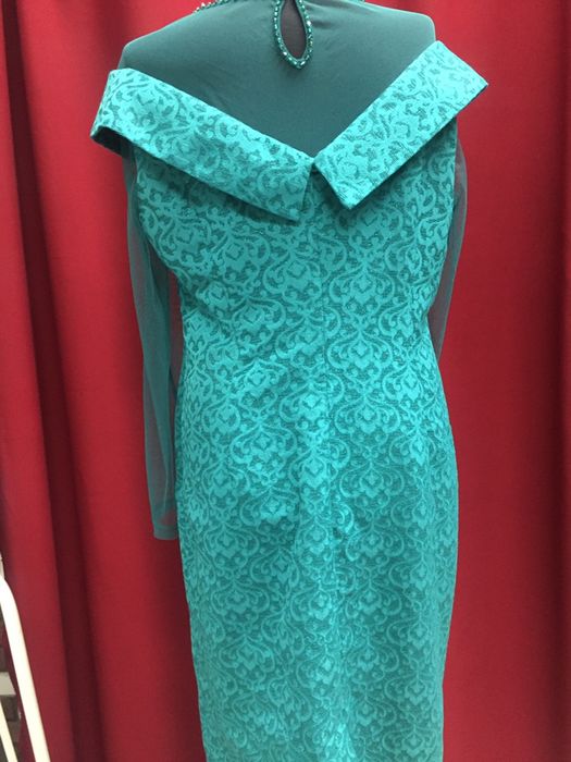 Женское платье