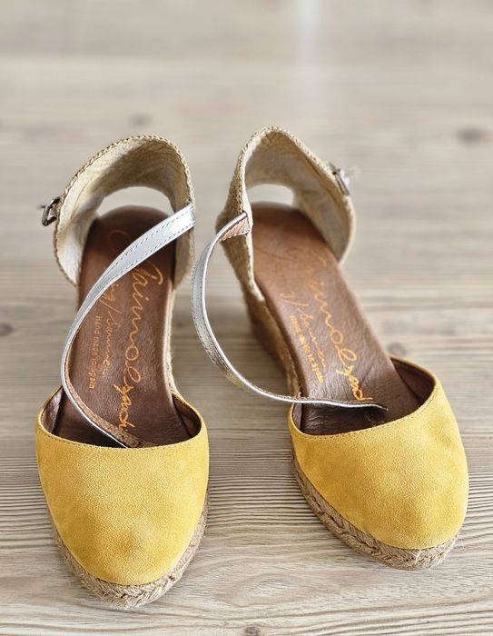 Страхотни дамски сандали