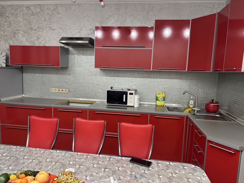 Кухонный гарнитур