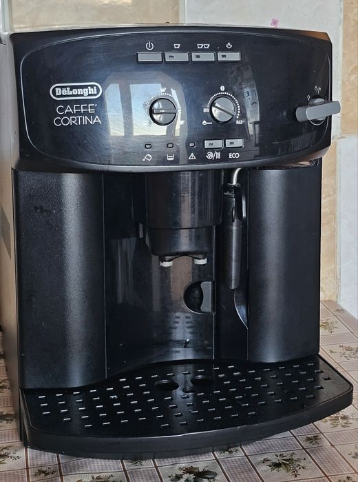 Expresor automat DeLonghi