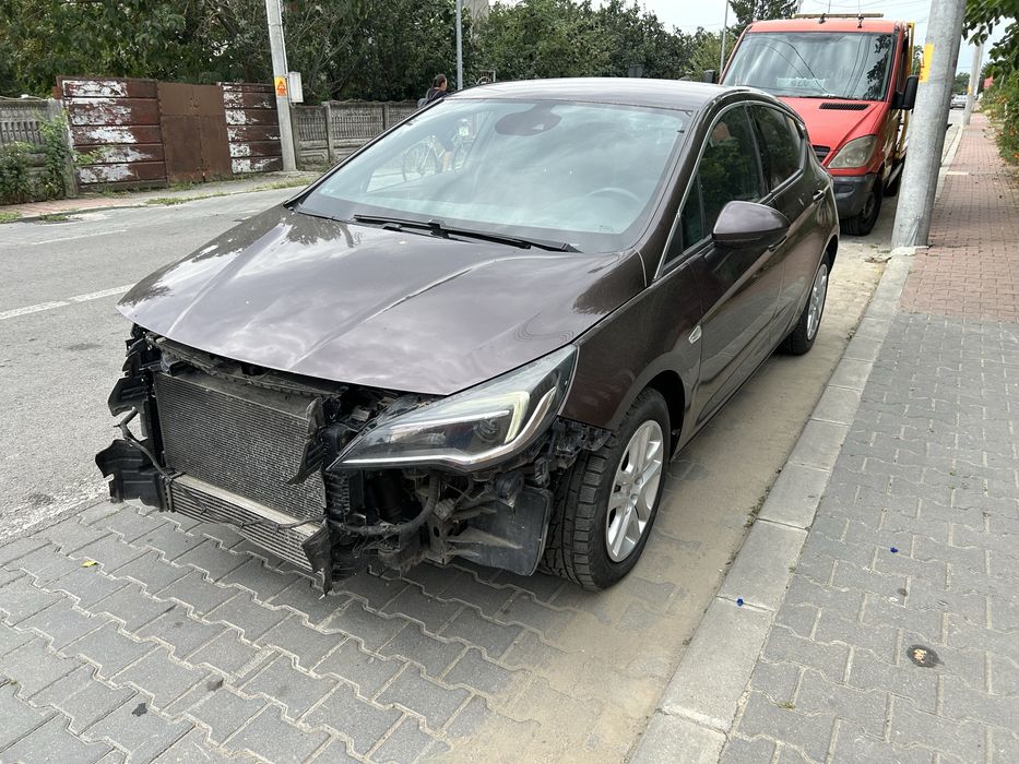 Capota Opel Astra K Din dezmembrari