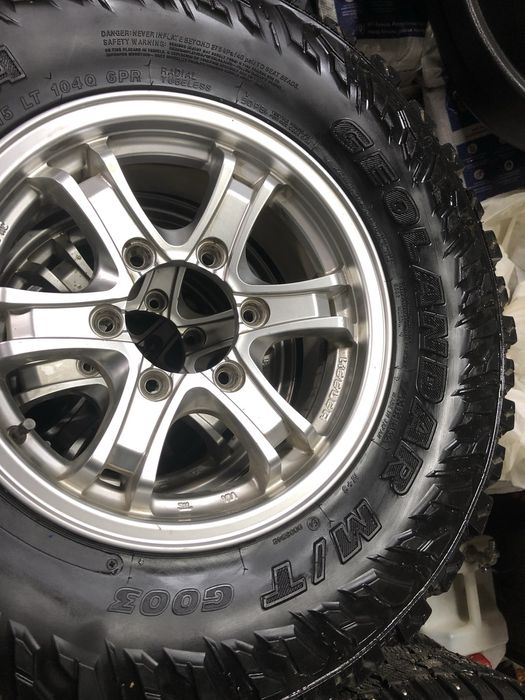 245/80R15 Yokogama M/T