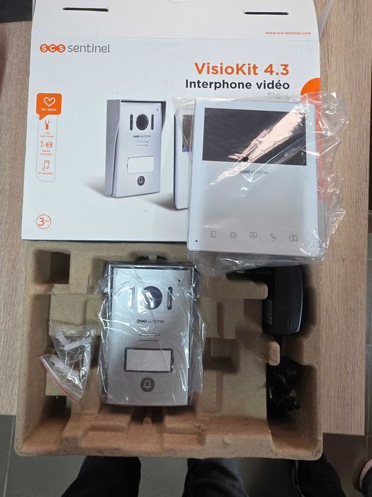 2 buc Kit Interfon Video SCS Sentinel PVF0051 VisioKit Ecran 11 cm