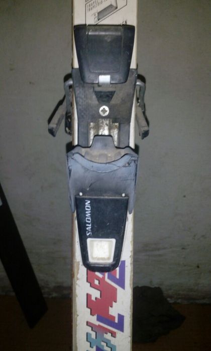 Продам горные лыжи