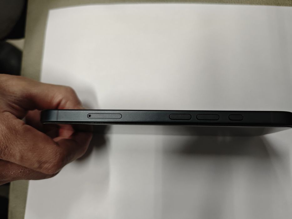 Айфон 16 128 продам