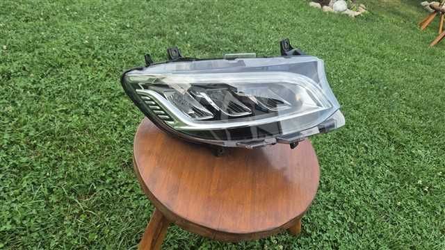 Far dreapta STANGA Mercedes Sprinter Full Led an 2024 2025 2026
