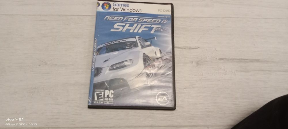 Диск Need for speed shift русская версия