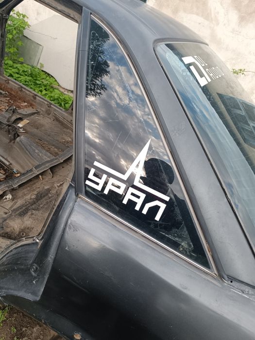 Продам стела Ауди 80 б3